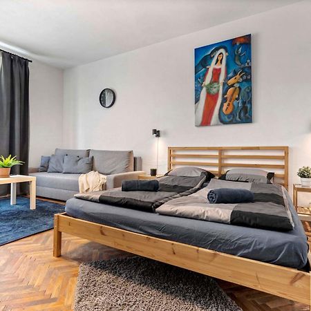 Cosy Studio 10 Min Center Bratysława Zewnętrze zdjęcie